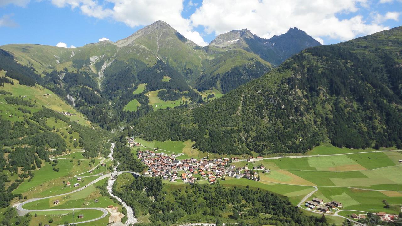 Hotel Vallatscha Curaglia Экстерьер фото